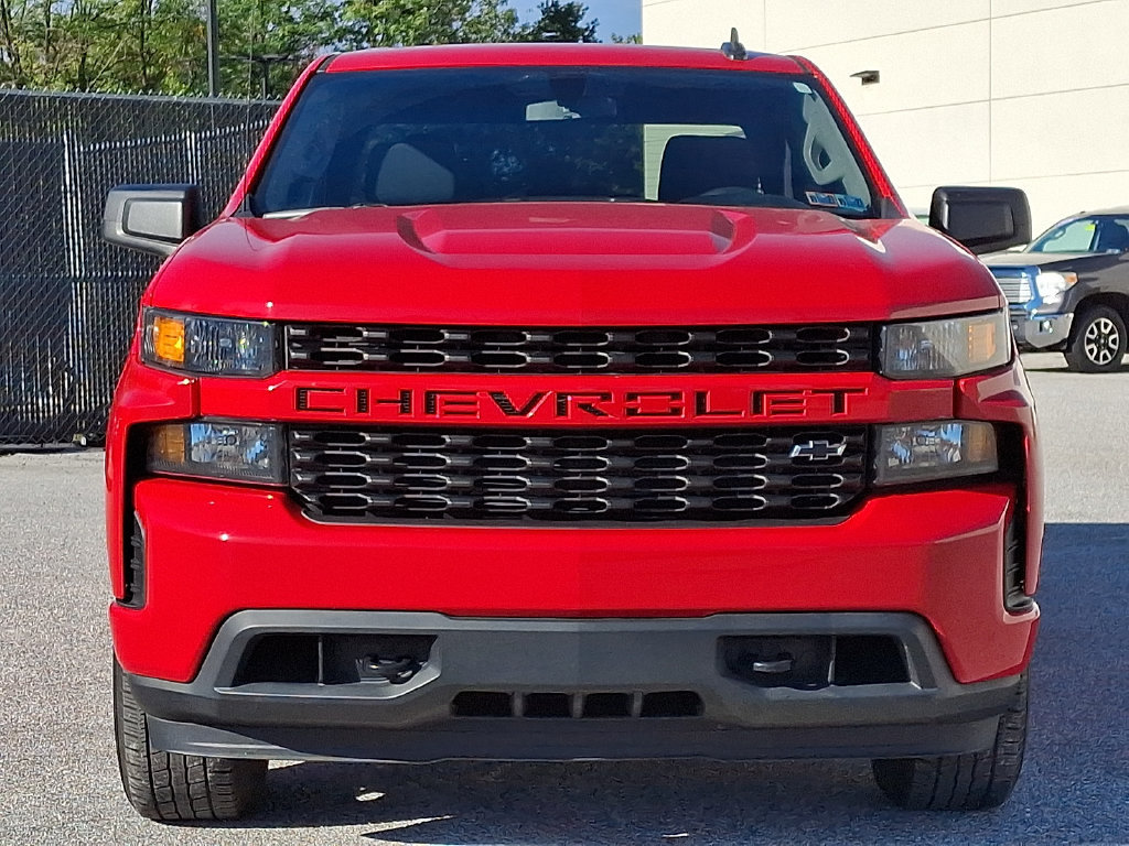 Used 2020 Chevrolet Silverado 1500 Custom w/ Custom Value Package AWD/4WD image 5