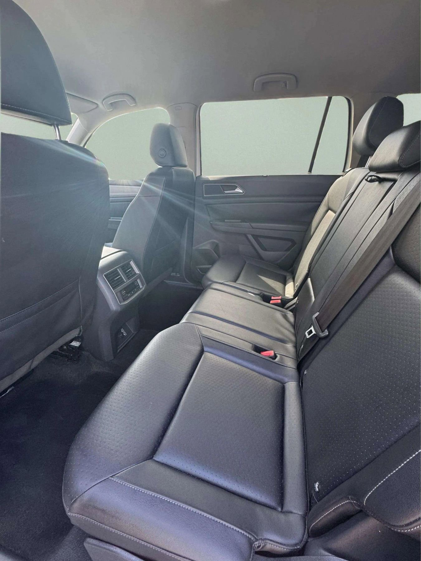 Used 2019 Volkswagen Atlas SE image 10