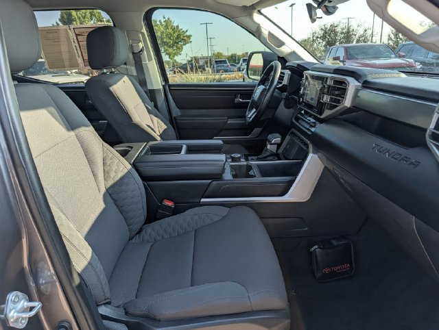 Used 2023 Toyota Tundra SR5 AWD/4WD image 31