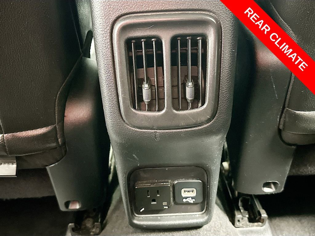 Used 2018 Jeep Compass Limited image 26