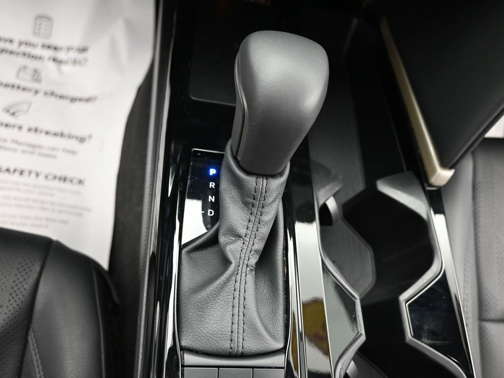 Used 2025 Toyota Camry XSE image 22