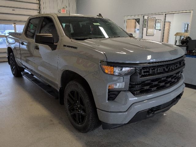 Certified 2024 Chevrolet Silverado 1500 Custom w/ LPO, Dark Essentials Package AWD/4WD image 5