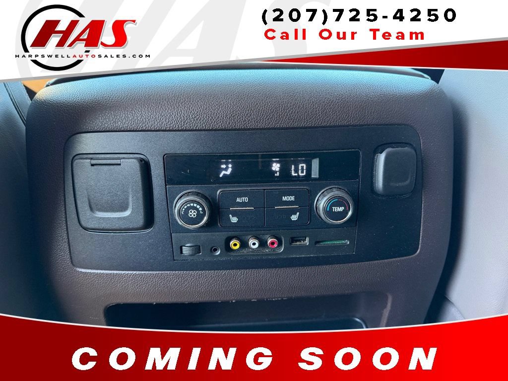 Used 2016 GMC Yukon Denali w/ Open Road Package AWD/4WD image 13