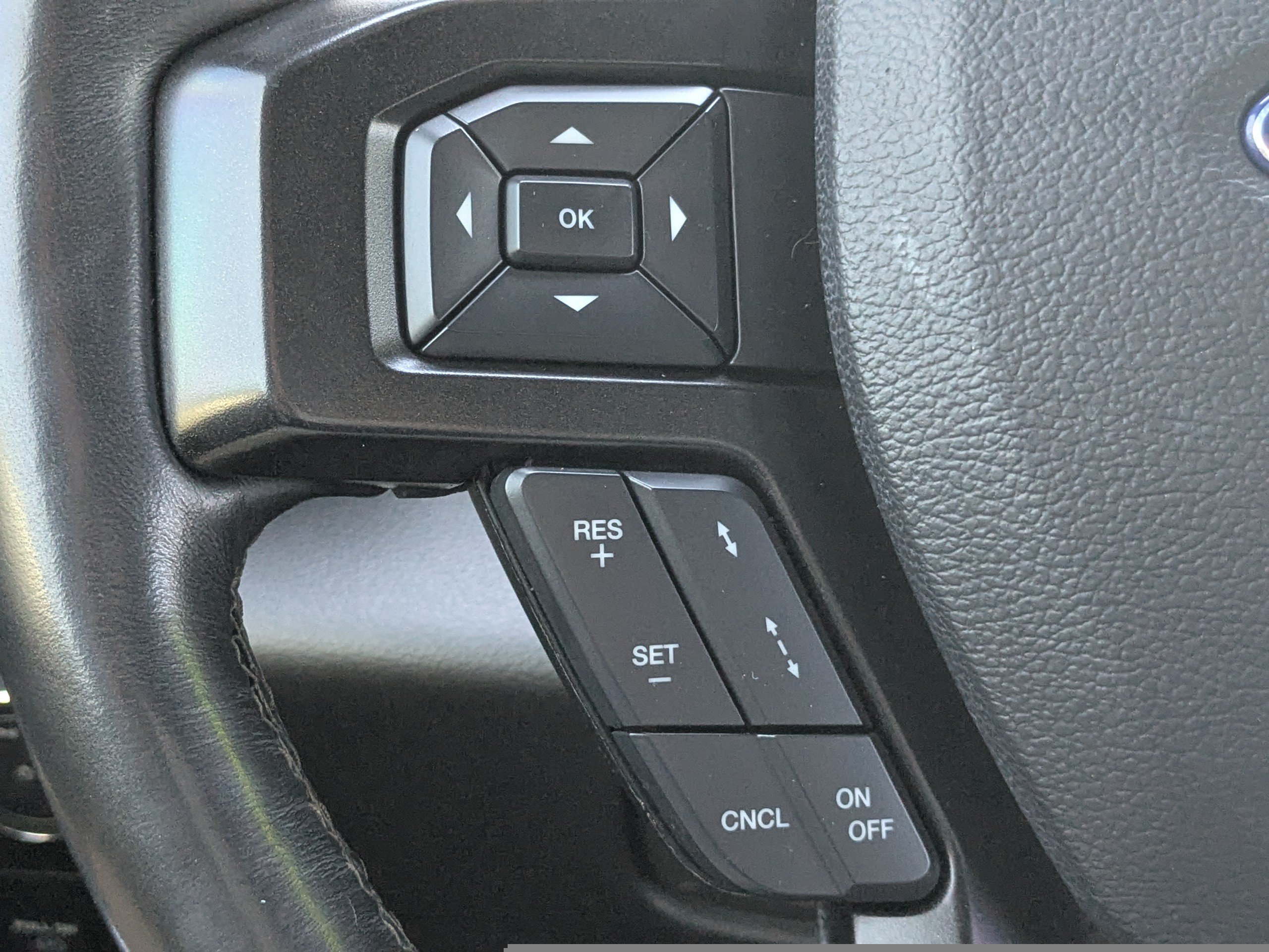 Used 2020 Ford Expedition Max Limited w/ Equipment Group 301A RWD image 27
