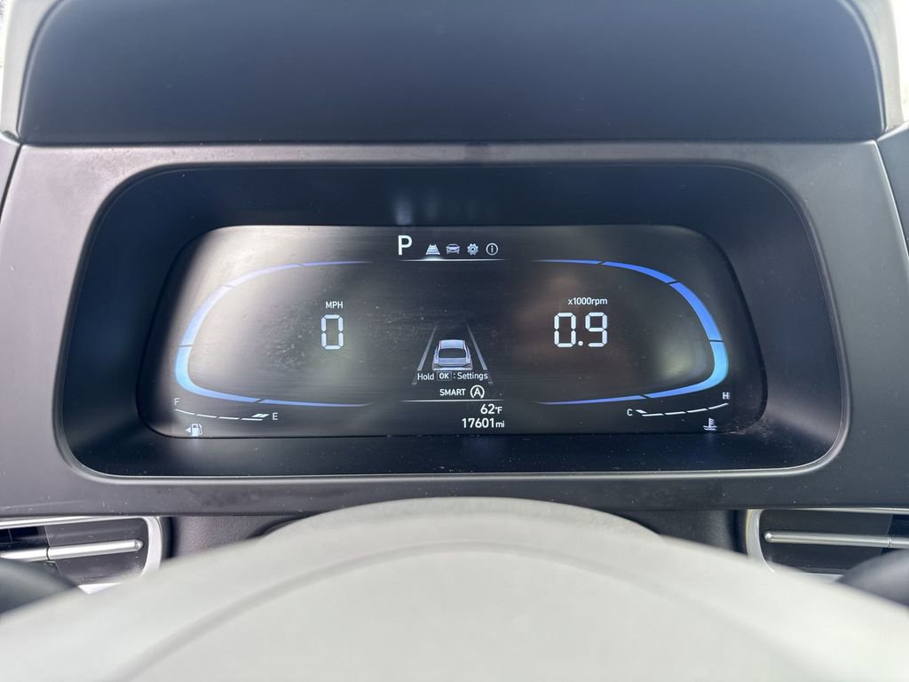 Used 2024 Hyundai Elantra SE image 15