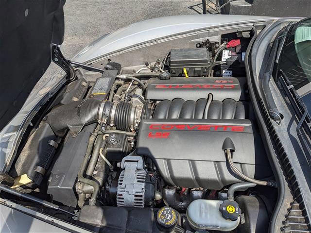 Used 2005 Chevrolet Corvette Convertible w/ Preferred Equipment Group image 14