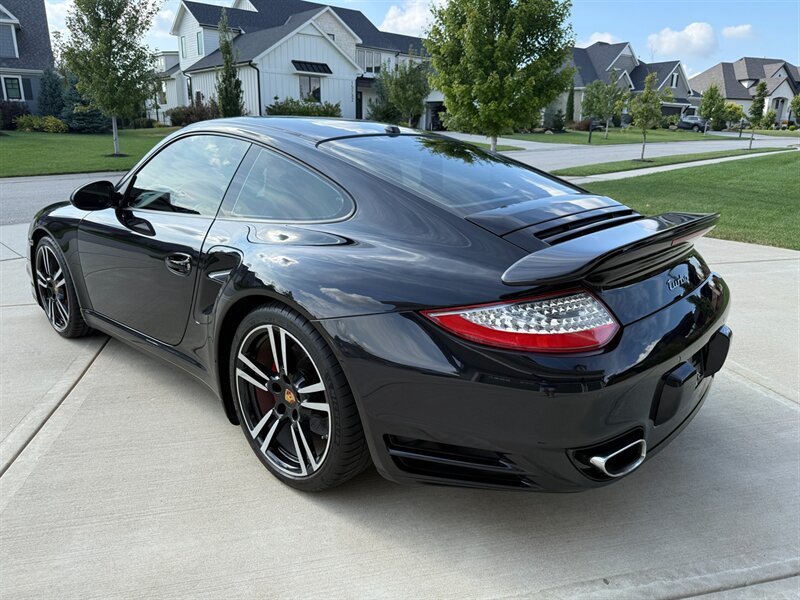 Used 2011 Porsche 911 Turbo AWD/4WD image 9
