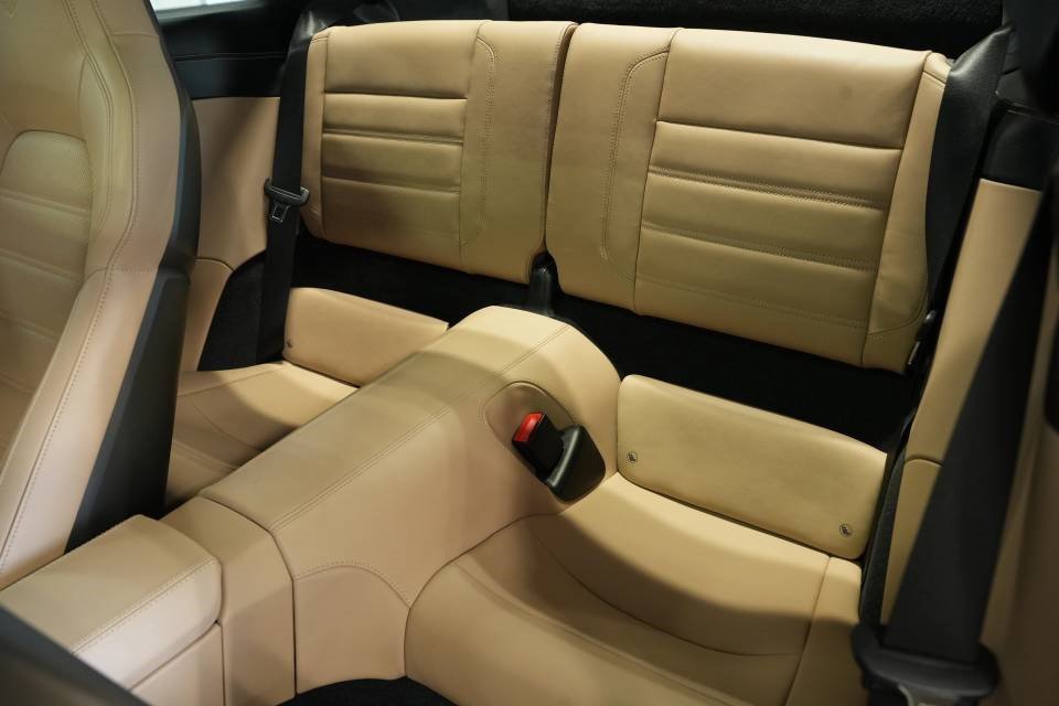 Used 2023 Porsche 911 Turbo image 28