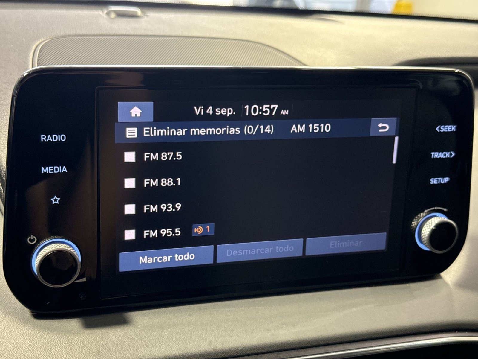 Used 2023 Hyundai Santa Fe SE AWD/4WD image 20