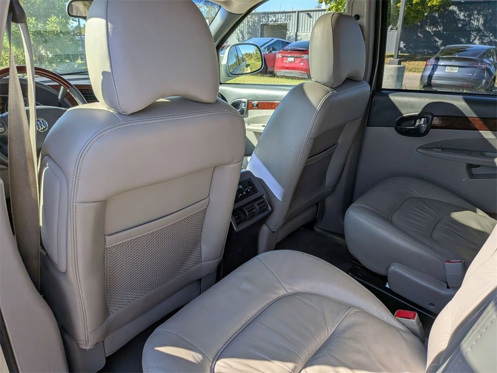 Used 2007 Buick Rendezvous CXL w/ CXL Luxury Package image 24