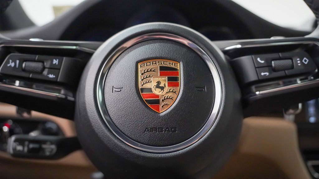 New 2026 Porsche Macan image 27