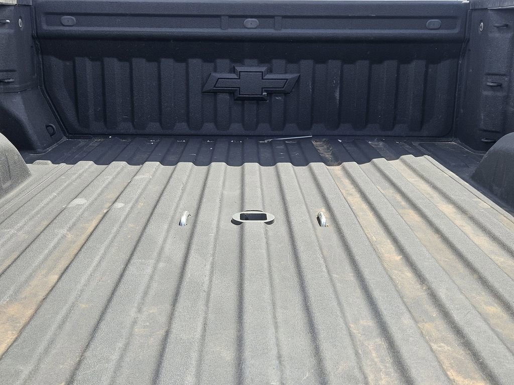 Used 2022 Chevrolet Silverado 2500 Custom w/ Custom Convenience Package image 37