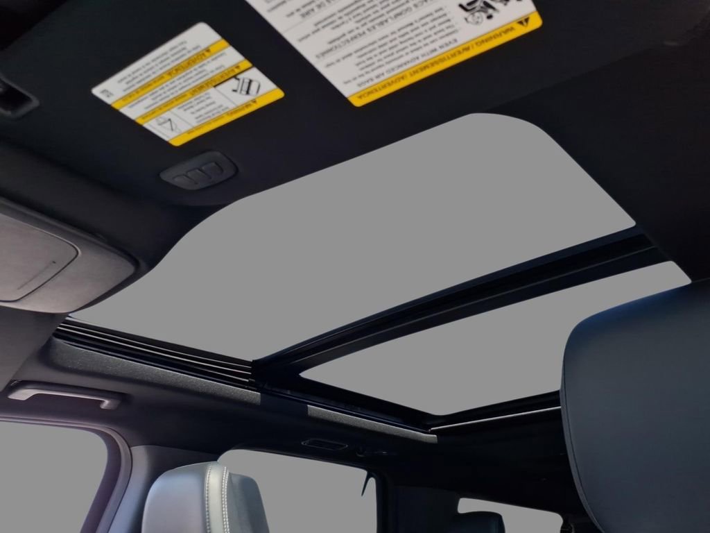 New 2026 Ford Expedition Max Platinum image 21