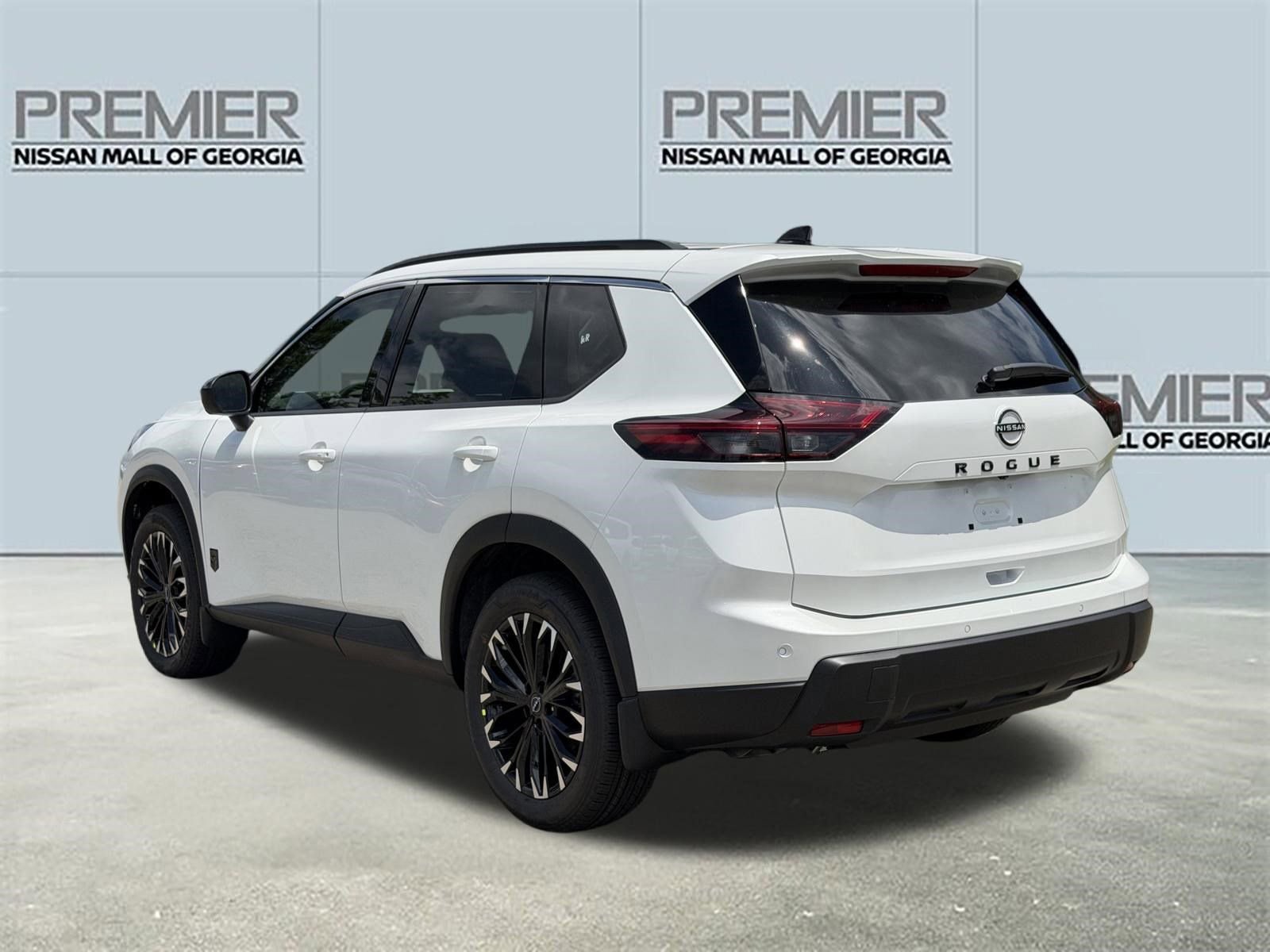 New 2026 Nissan Rogue Dark Armor FWD image 27