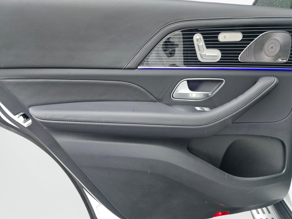 New 2026 Mercedes-Benz GLS 63 AMG 4MATIC image 21