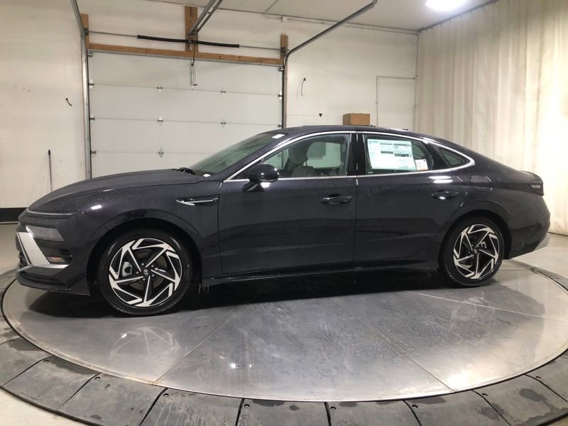 New 2026 Hyundai Sonata SEL image 4