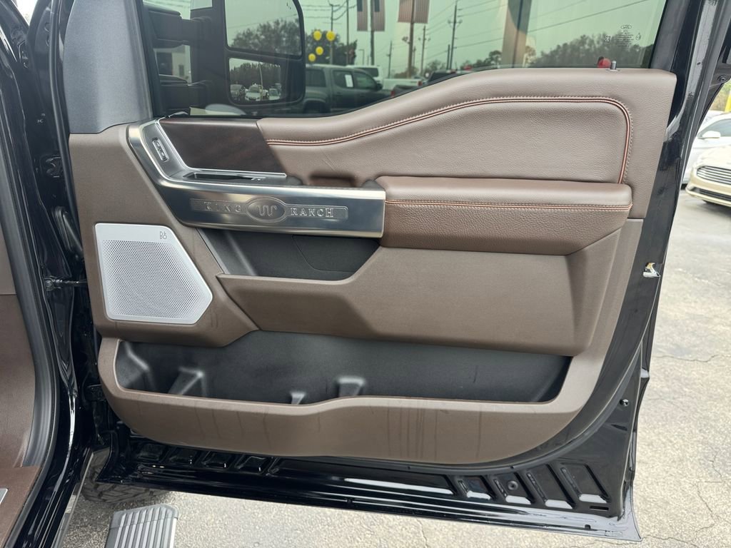 Certified 2025 Ford F250 King Ranch w/ Chrome Package image 19