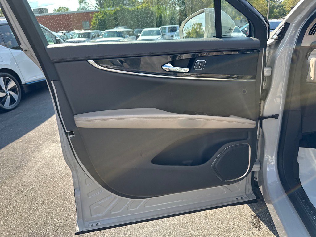 Used 2022 Lincoln Nautilus FWD w/ Premium Package image 15