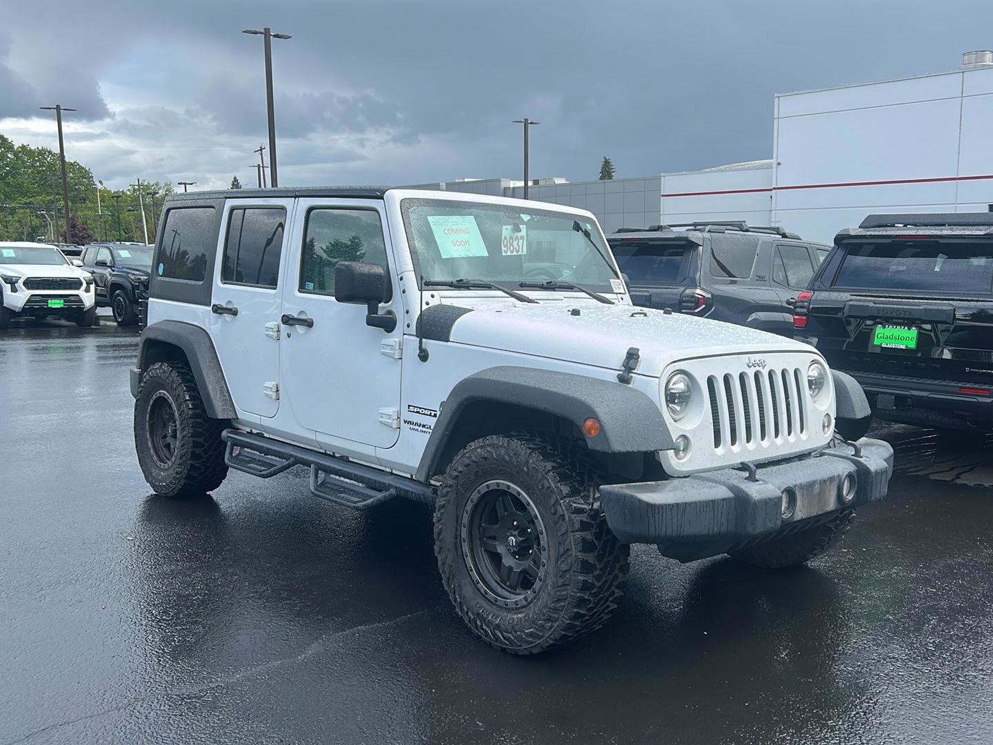 Used 2015 Jeep Wrangler Unlimited Sport w/ Quick Order Package 24S AWD/4WD image 5