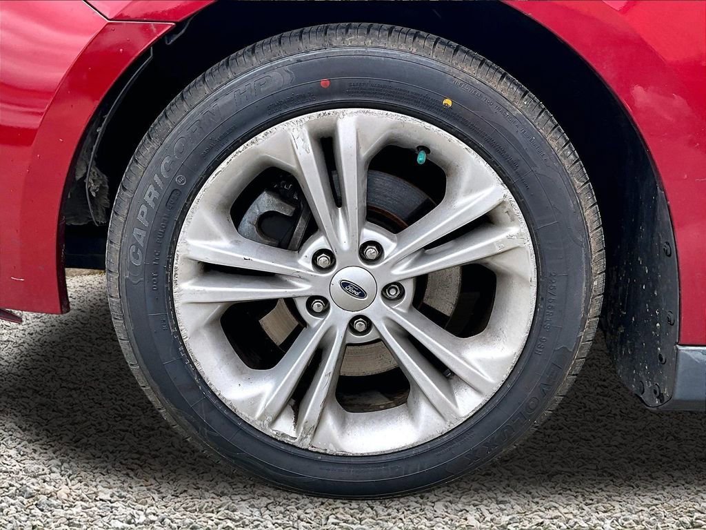 Used 2015 Ford Taurus SEL w/ Equipment Group 201A image 9