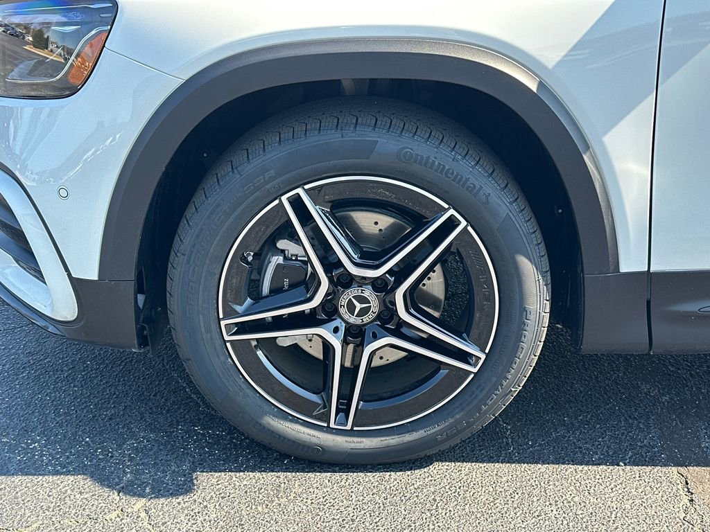 Certified 2024 Mercedes-Benz GLB 250 image 12