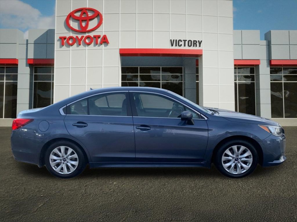 Used 2016 Subaru Legacy 2.5i Premium image 2