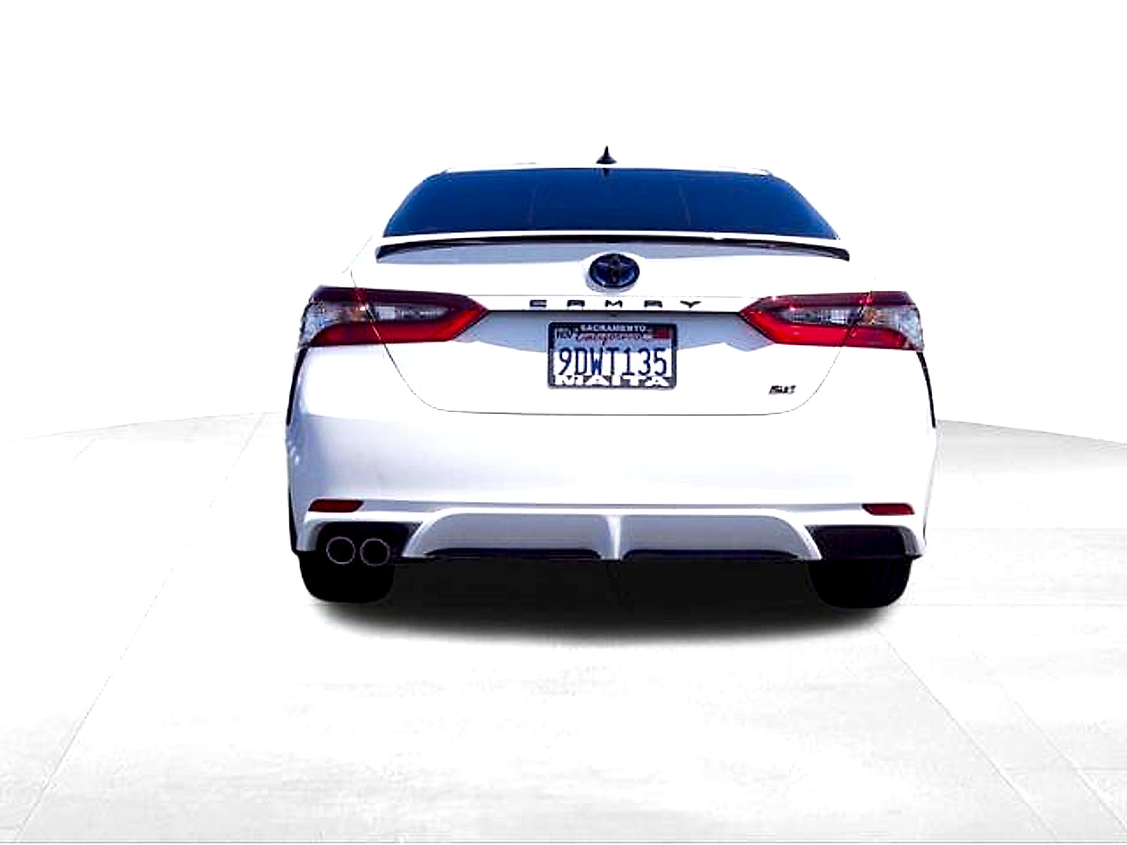 Certified 2023 Toyota Camry SE FWD image 4
