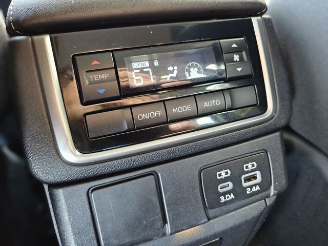 Used 2025 Subaru Ascent Premium image 28