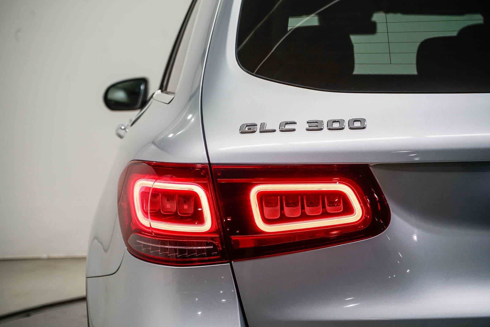 Certified 2022 Mercedes-Benz GLC 300 image 9