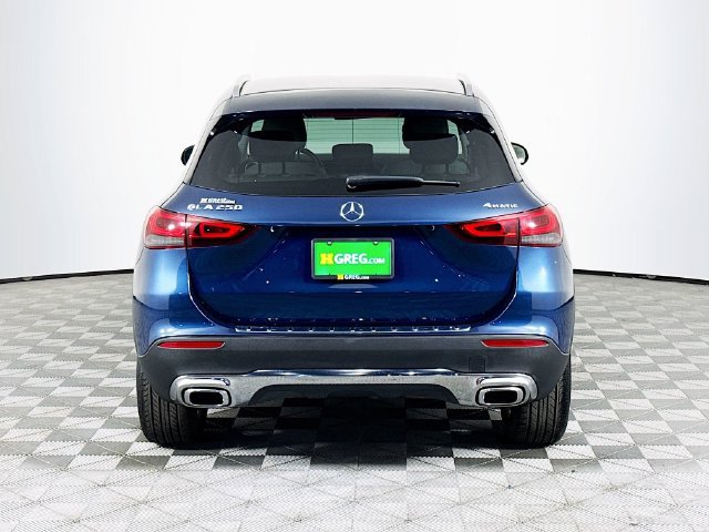 Used 2023 Mercedes-Benz GLA 250 4MATIC w/ Premium Package image 7