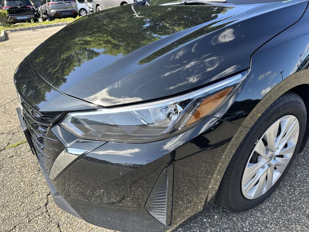 Certified 2024 Nissan Sentra S FWD image 9