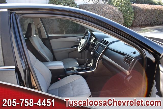 Used 2016 Toyota Camry SE image 22
