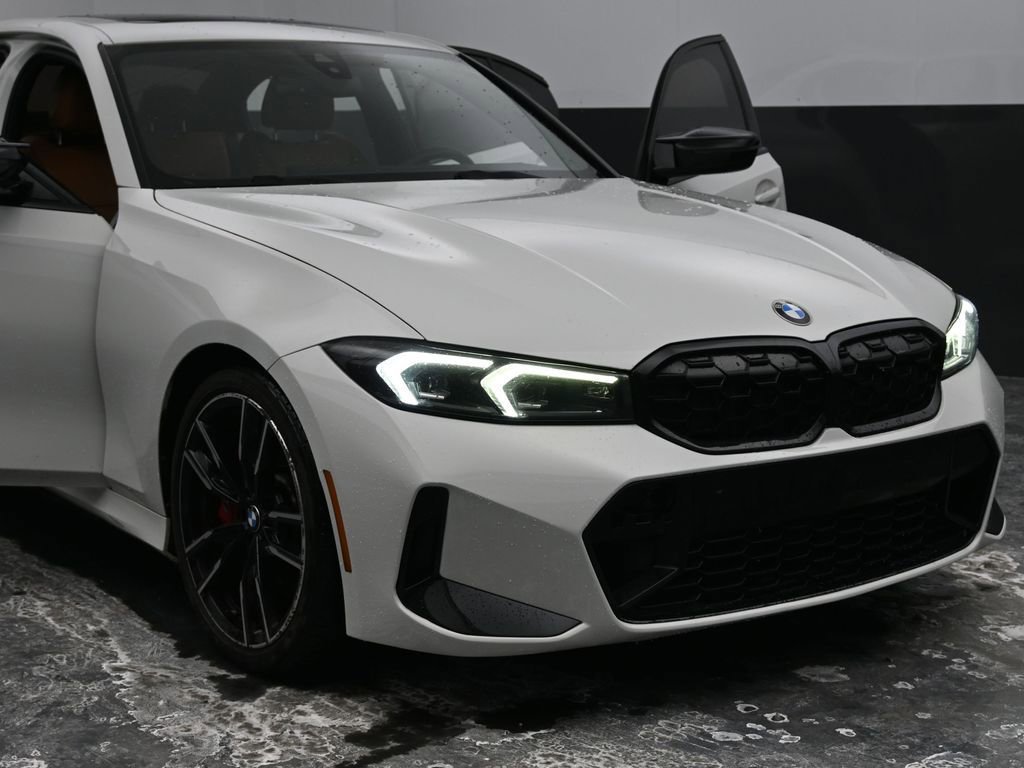 Used 2023 BMW M340i w/ Shadowloine Package image 18