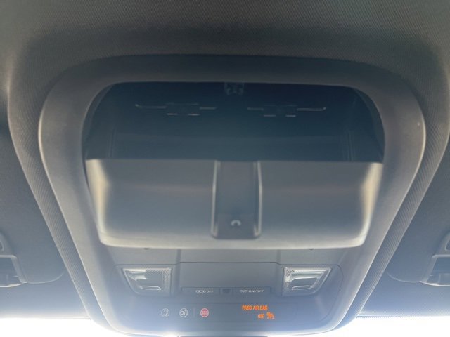 Used 2022 Chevrolet Equinox RS w/ LPO, Floor Liner Package image 34