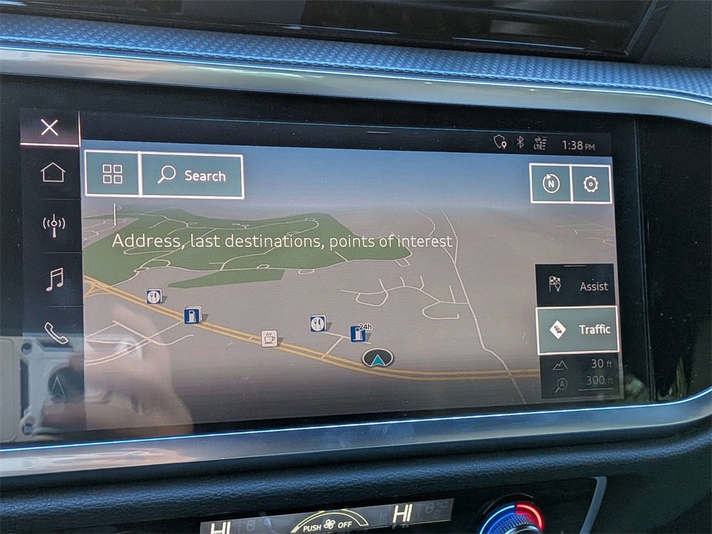 Used 2021 Audi Q3 2.0T Premium Plus w/ Premium Plus Package image 24