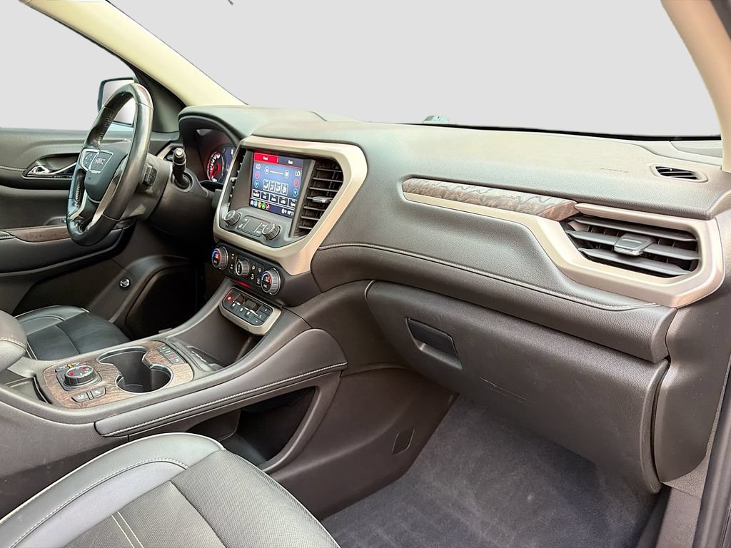 Used 2022 GMC Acadia Denali w/ Black Diamond Edition AWD/4WD image 32