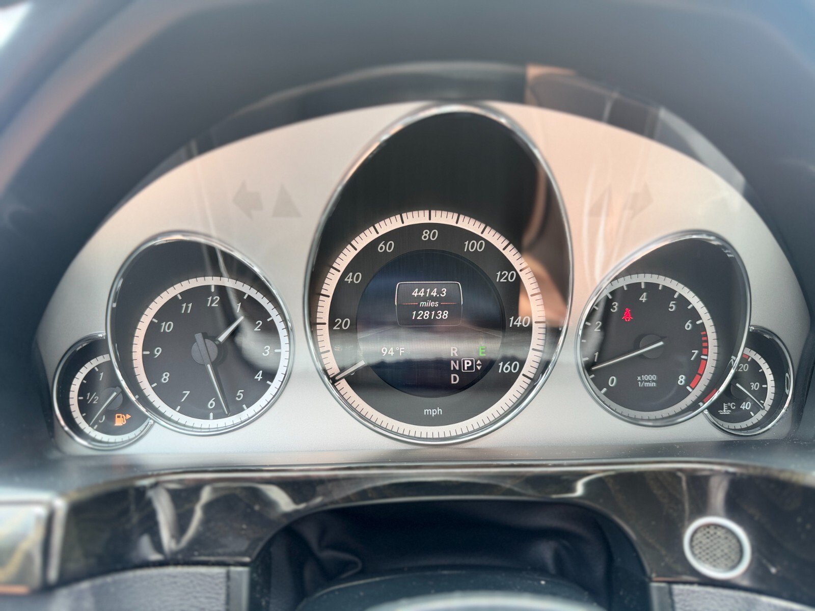 Used 2013 Mercedes-Benz E 350 4MATIC Sedan image 16