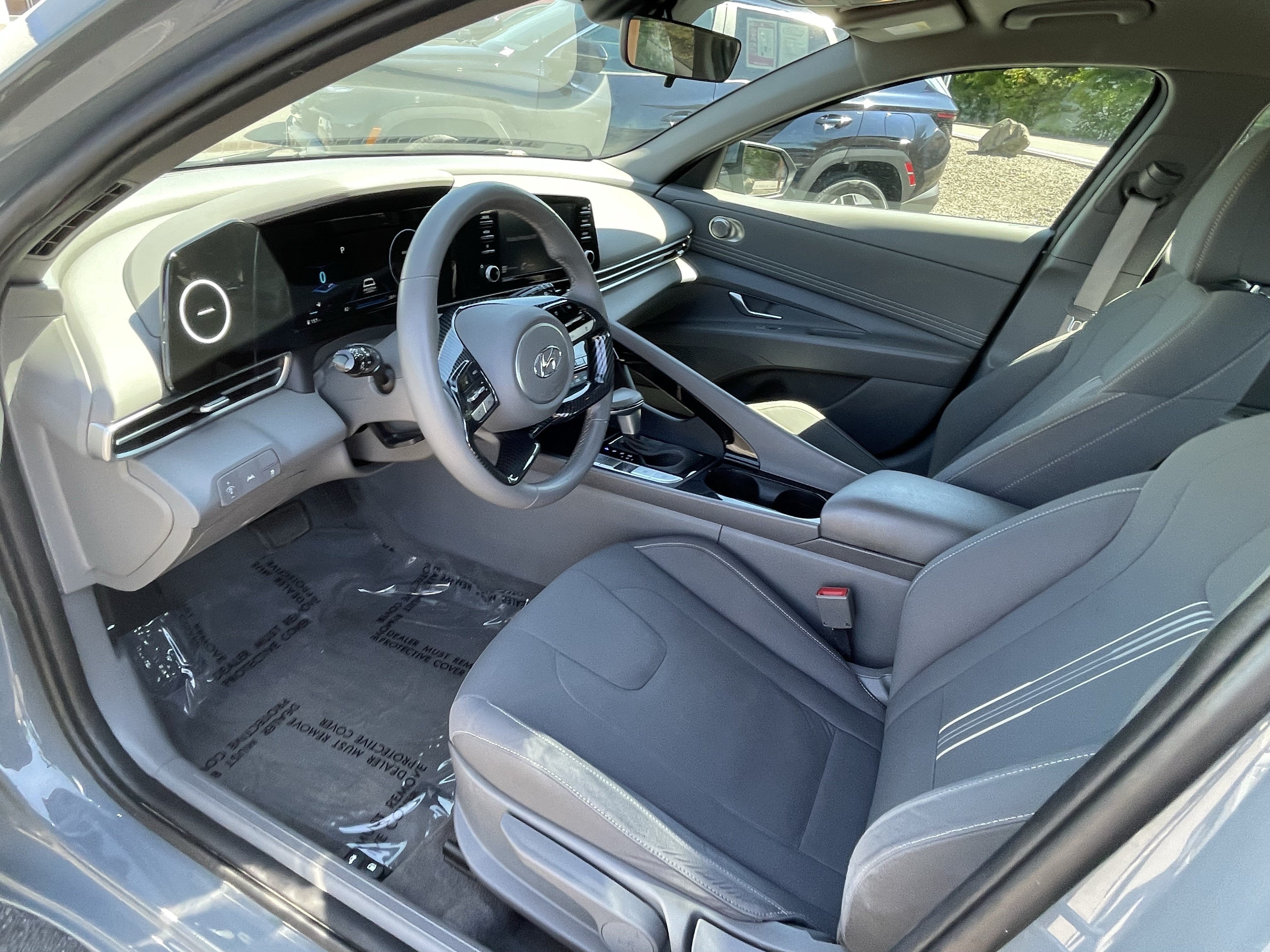 Certified 2022 Hyundai Elantra SEL w/ Convenience Package FWD image 10