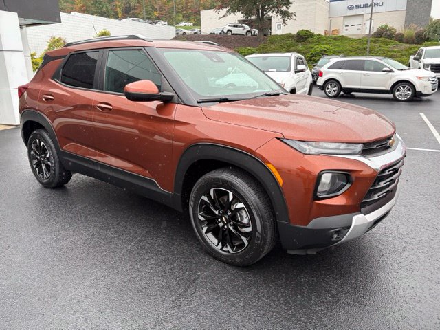 Used 2021 Chevrolet TrailBlazer LT w/ Sun and Liftgate Package AWD/4WD image 7