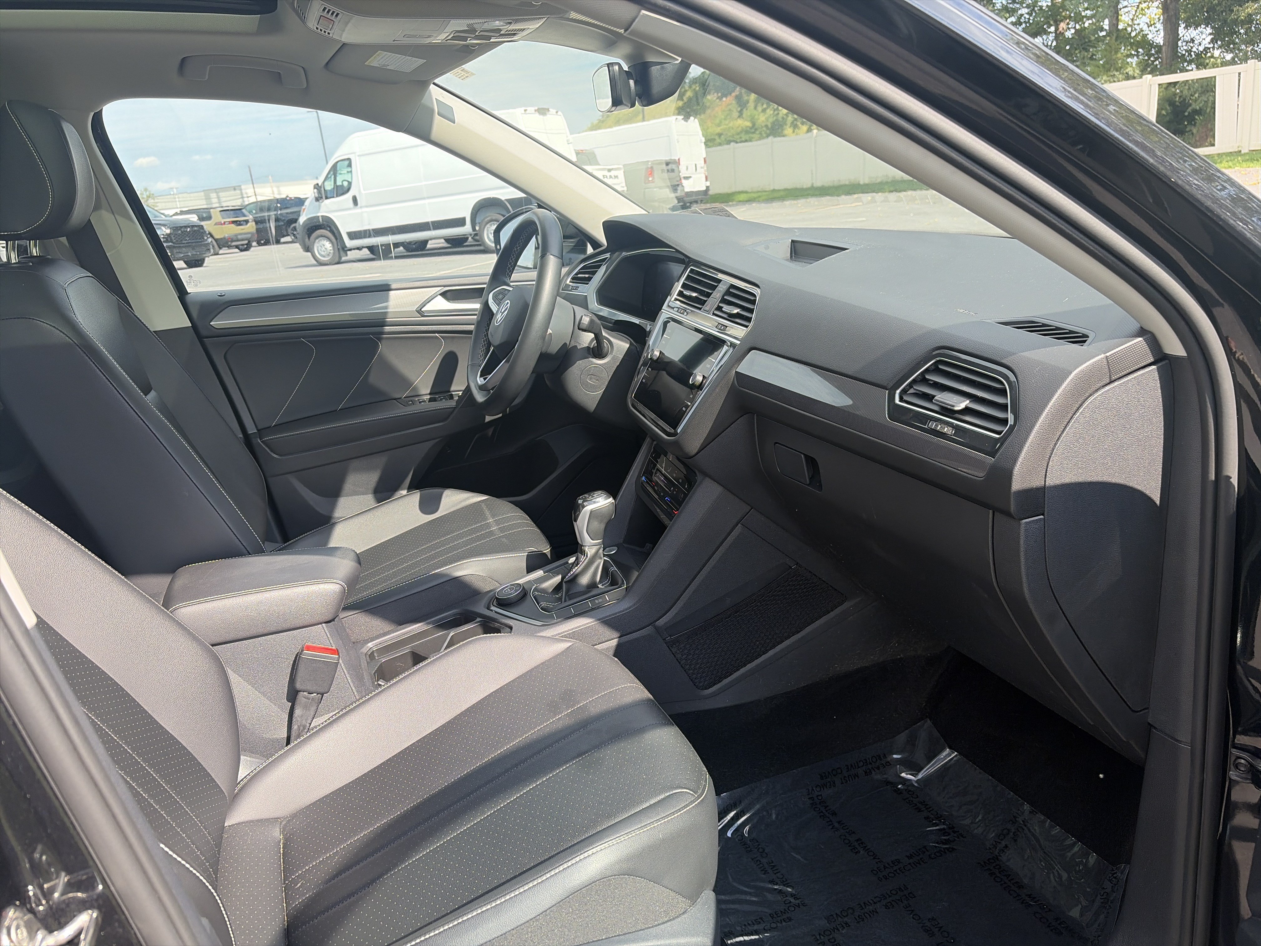 Certified 2022 Volkswagen Tiguan SE AWD/4WD image 25