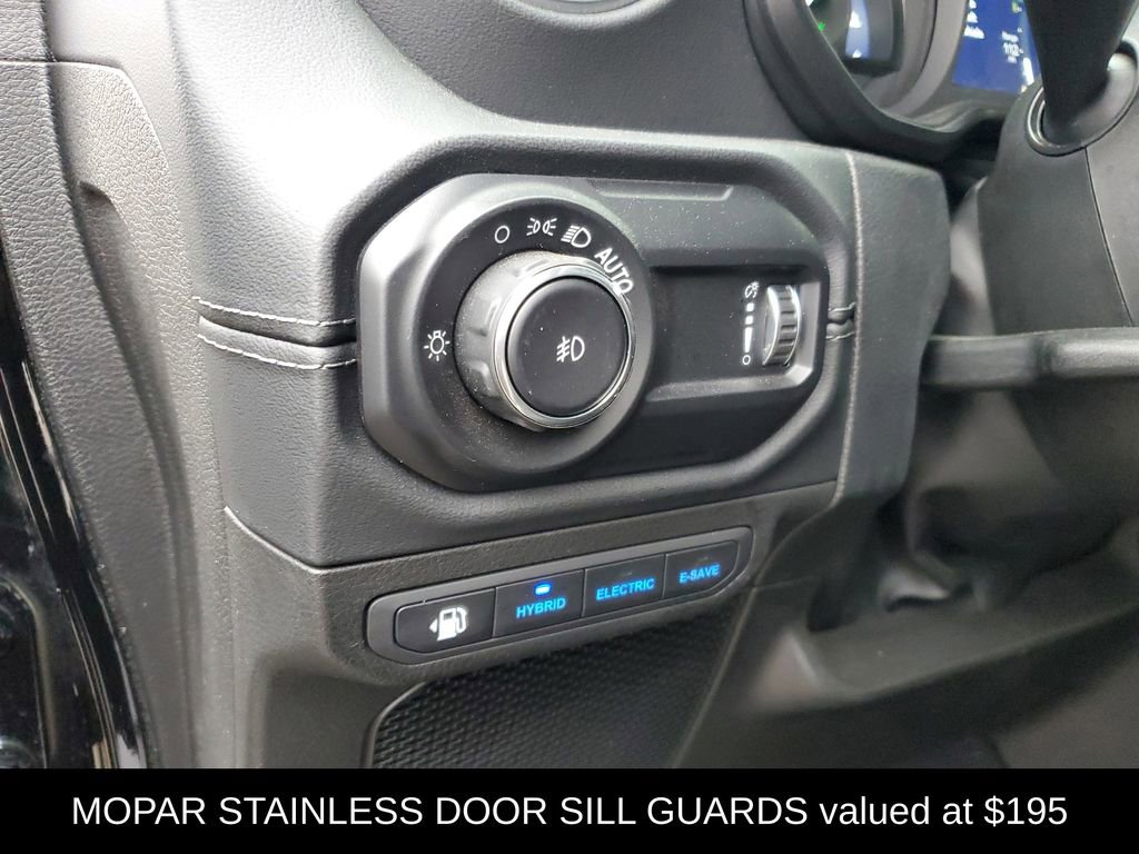 Used 2024 Jeep Wrangler High Altitude image 10