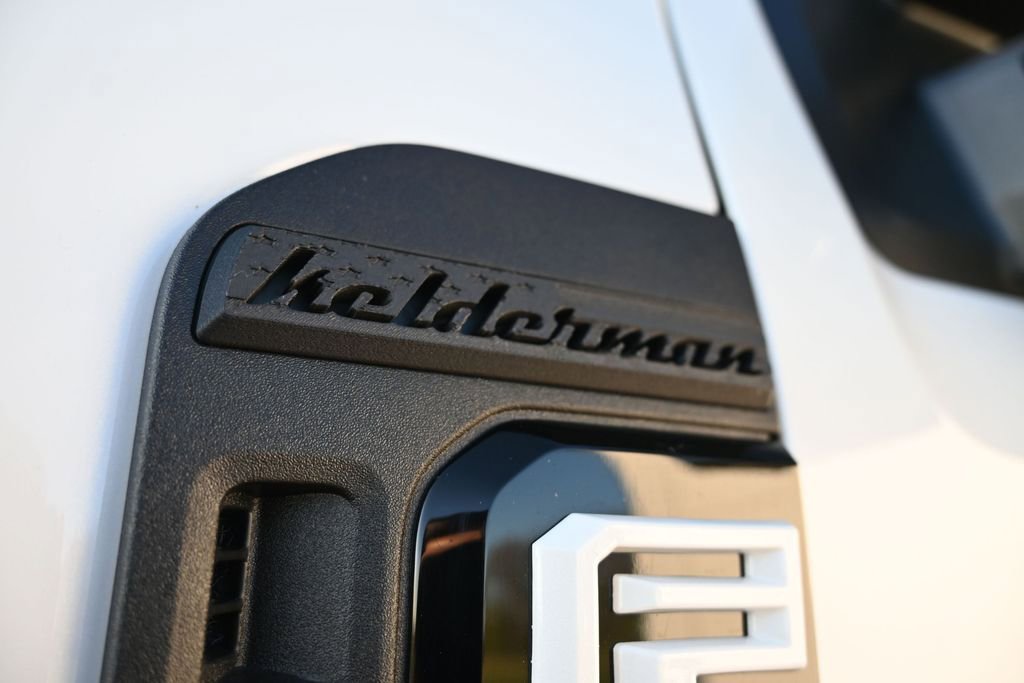 New 2026 Ford F350 Platinum w/ FX4 Off-Road Package AWD/4WD image 17