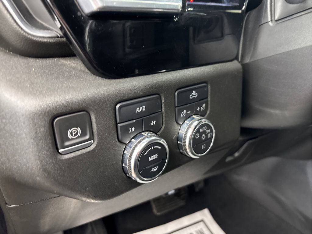 Used 2022 GMC Sierra 1500 Elevation w/ LPO, Elevation Black Package image 37