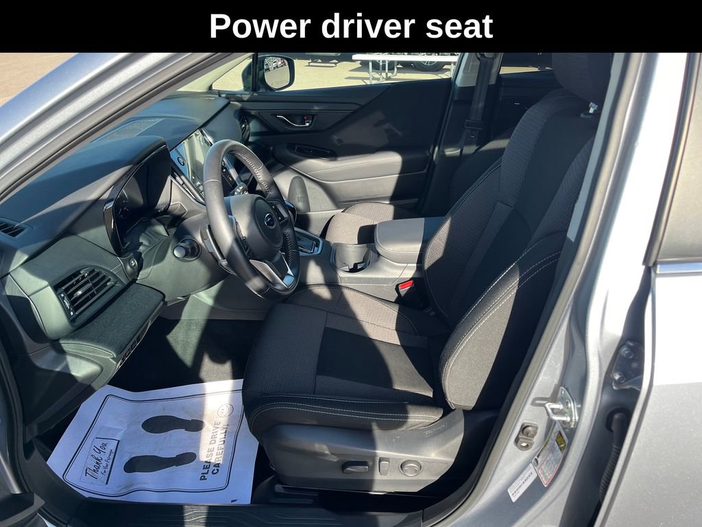 Used 2022 Subaru Outback Premium image 12