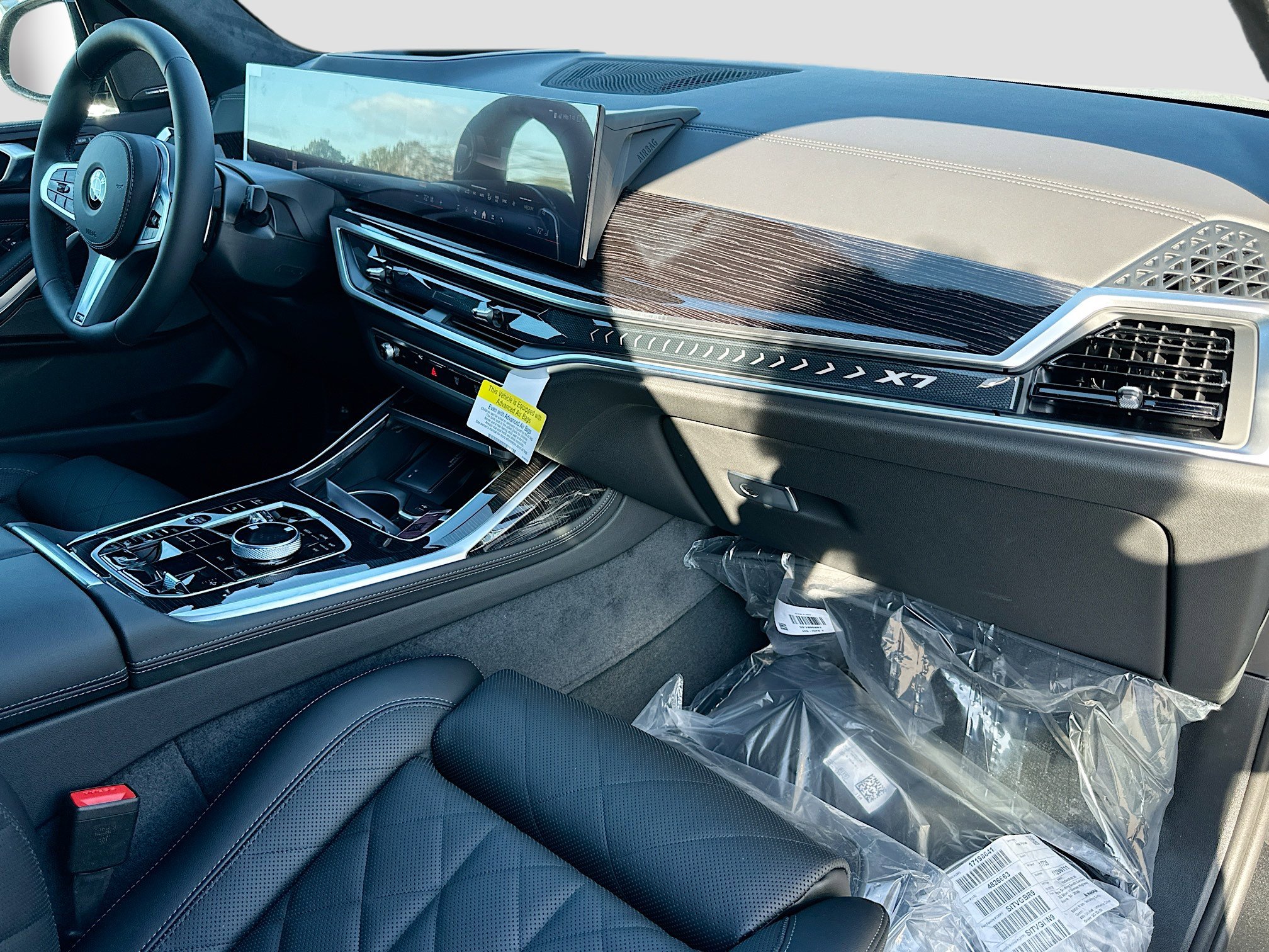 New 2026 BMW X7 xDrive40i w/ M Sport Package image 25