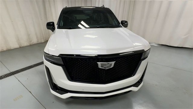 Certified 2023 Cadillac Escalade Sport Platinum w/ LPO, ONYX Package image 3