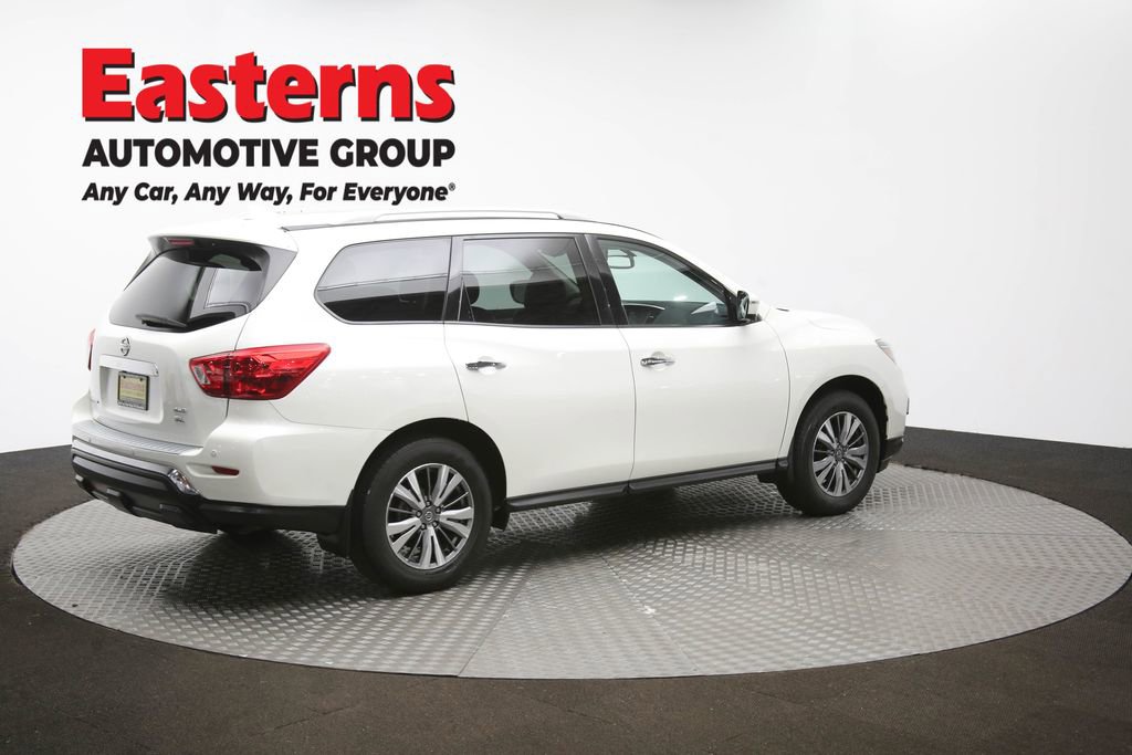 Used 2020 Nissan Pathfinder SL AWD/4WD image 48