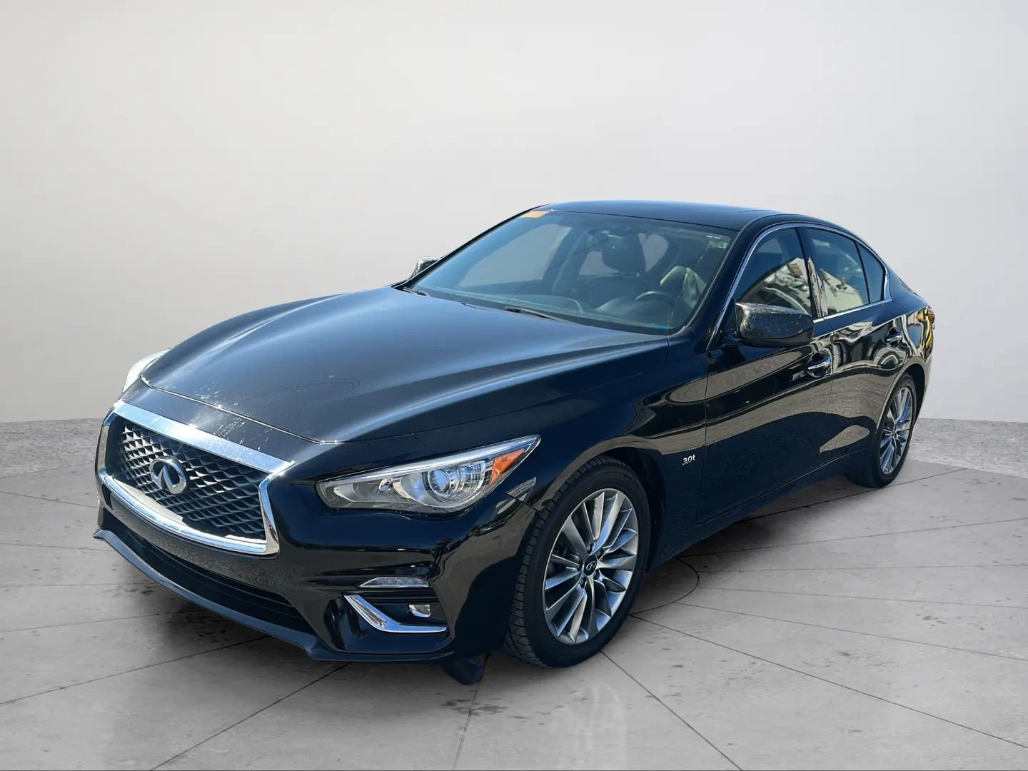 Used 2020 INFINITI Q50 Luxe AWD/4WD image 10