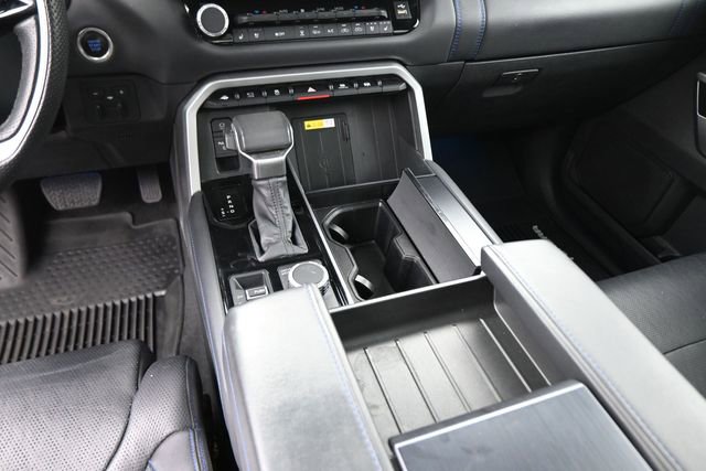 Used 2022 Toyota Tundra Platinum w/ Advanced Package image 22