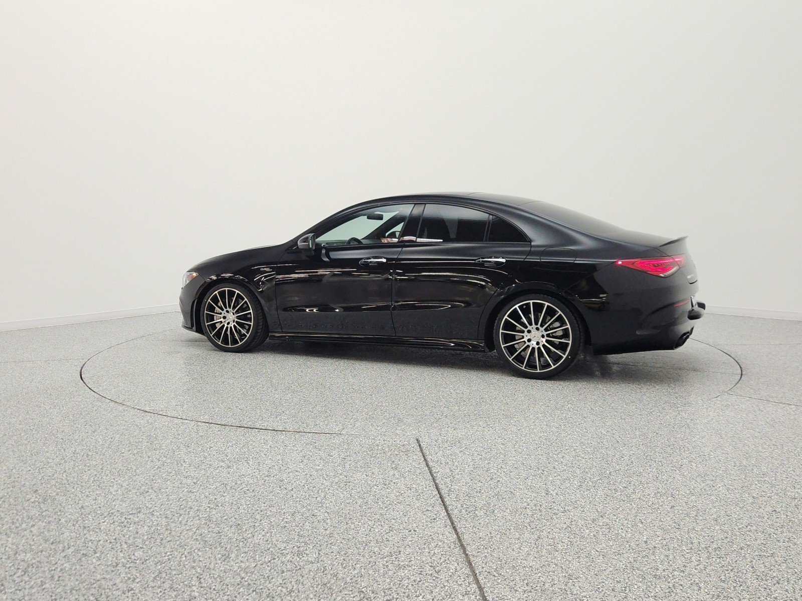 Certified 2023 Mercedes-Benz CLA 35 AMG 4MATIC image 8